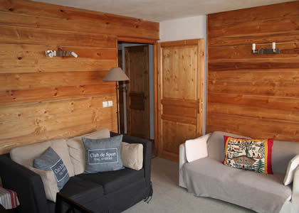 Apartment 212